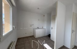 Valencia, Rhône-Alpes 26000