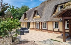 Saint-Ouen-Des-Champs, Haute-Normandie 27680