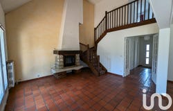 Cléon, Normandy 76410