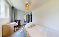 Rue Philippe Fabia, Lyon, Auvergne-Rhône-Alpes 69008