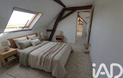 Gilly-sur-Loire, Bourgogne-Franche-Comté 71160