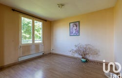 Treis-Sants-en-Ouche, Normandy 27300