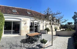 Luzille, Centre 37150