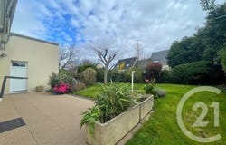 Saint-Avé, Brittany 56890