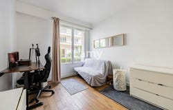 ST MANDE, Île-de-France 94160