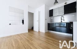 Tours, Centre-Val de Loire 37000
