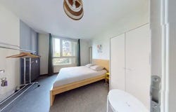 Rue Philippe Fabia, Lyon, Auvergne-Rhône-Alpes 69008
