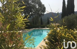 Pierrefeu-du-Var, Provence-Alpes-Côte d'Azur 83390