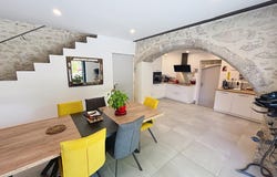 Grignan, Rhône-Alpes 26230