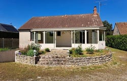 Neuville-Aux-Bois, Centre 45170