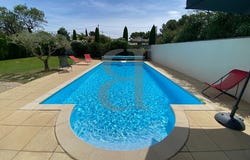 Carpentras, Provence-Alpes-Côte d'Azur 84200