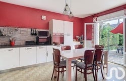 Sancoins, Centre-Val de Loire 18600