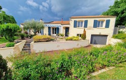 Melle, Poitou-Charentes 79500