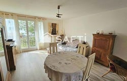 Neauphle-Le-Chateau, Île-de-France 78640