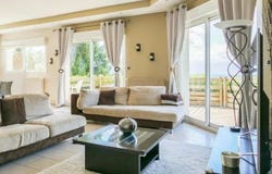 Cranves-Sales, Auvergne-Rhône-Alpes 74380