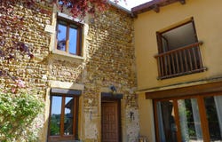 Iguerande, Burgundy 71340