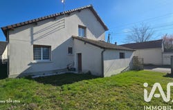 Sancoins, Centre-Val de Loire 18600