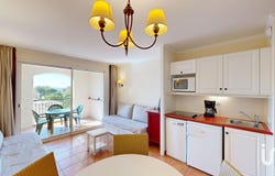 MALLEMORT, Provence-Alpes-Côte d'Azur 13370