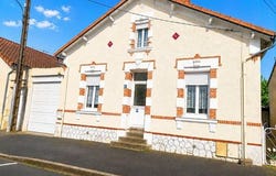 Thouars, Poitou-Charentes 79100
