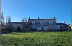 Angles, Pays de la Loire 85750