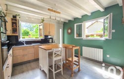 Merey, Normandy 27640