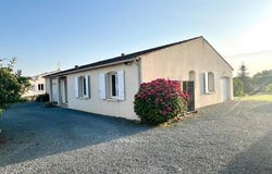 Loulay, Poitou-Charentes 17330