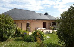 Locquirec, Brittany 29241
