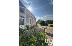 Chinon, Centre-Val de Loire 37500