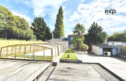 Mayenne, Pays-de-la-Loire 53100
