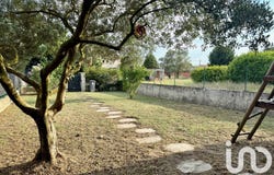Saint-Paul-Trois-Châteaux, Auvergne-Rhône-Alpes 26130