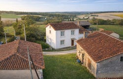 Montmoreau-Saint-Cybard, Poitou-Charentes 16190
