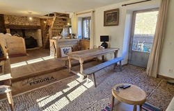 Saint-Leon-Sur-Vezere, Aquitaine 24290