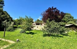La Tour-d'Aigues, Provence-Alpes-Côte d'Azur 84240