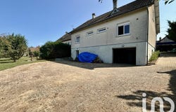 Sancoins, Centre-Val de Loire 18600