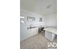Troyes, Grand Est 10000