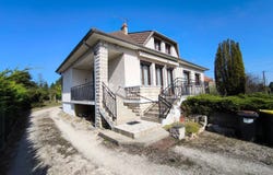 Gièvres, Loir-et-Cher 41130