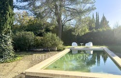 Puyvert, Provence-Alpes-Côte-d'Azur 84160