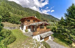 CHAMONIX MONT BLANC, Auvergne-Rhône-Alpes 74400