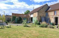 NOE, Bourgogne 89760
