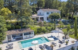 Valbonne, Provence-Alpes-Côte d'Azur 06560