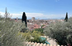 Toulon, Var 83200