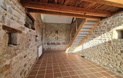 Mary, Bourgogne 71300
