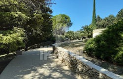 Roussas, Drôme 26230