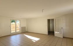 Champigny-sur-Veude, Centre 37120