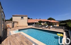 Saint Julien du Serre, Auvergne-Rhône-Alpes 07200