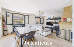 36 Cours Saint - Etienne, Rognes, Provence-Alpes-Côte d'Azur 13840