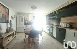 Villelaure, Provence-Alpes-Côte d'Azur 84530