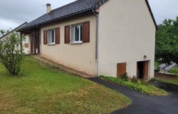 Ydes, Cantal 15210