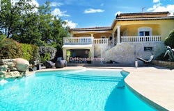 brignoles, Provence-Alpes-Côte d'Azur 83170
