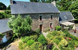 Tréguier, Brittany 22220